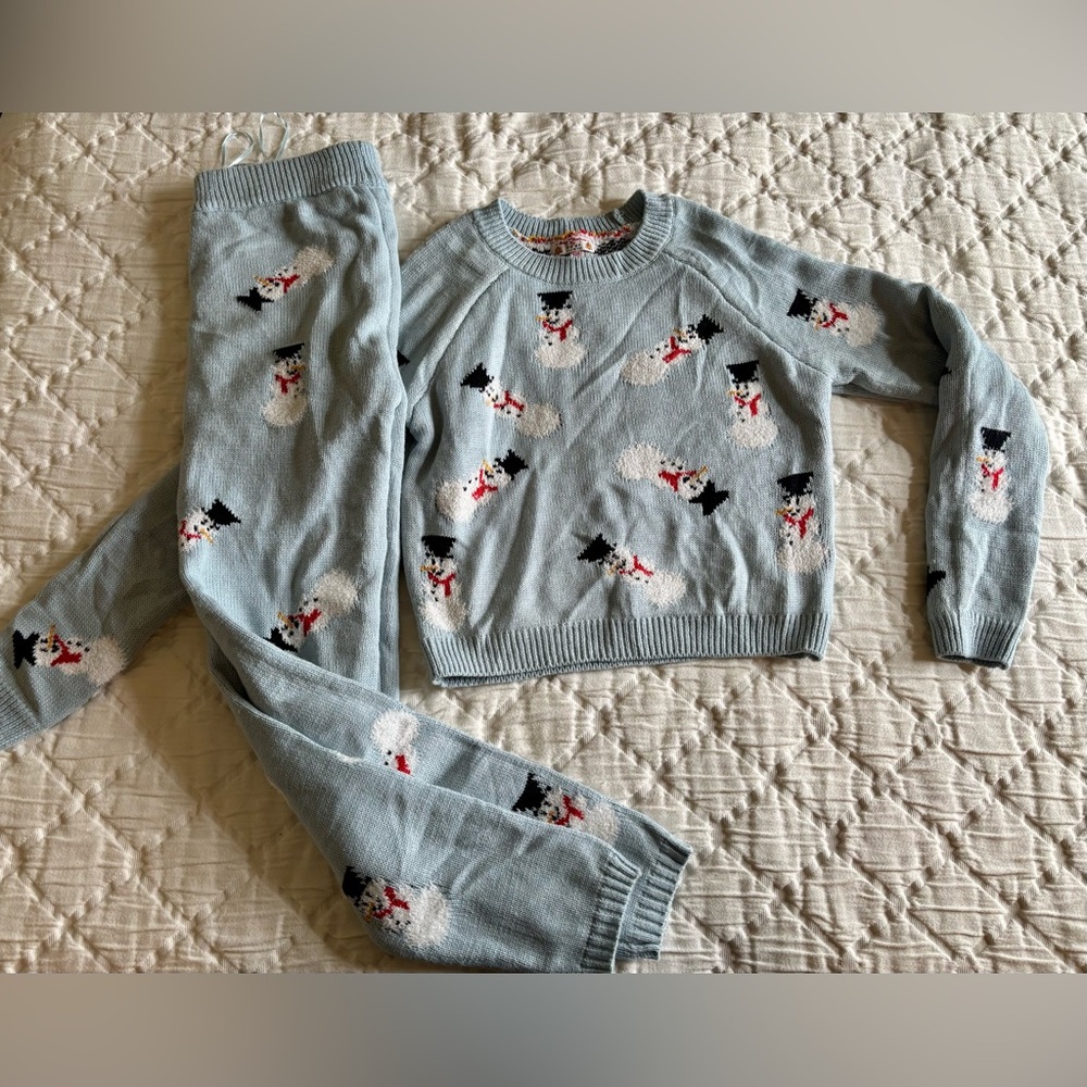 Merry Christmas by Poof! Women’s Cozy Sweater PJ set Size S